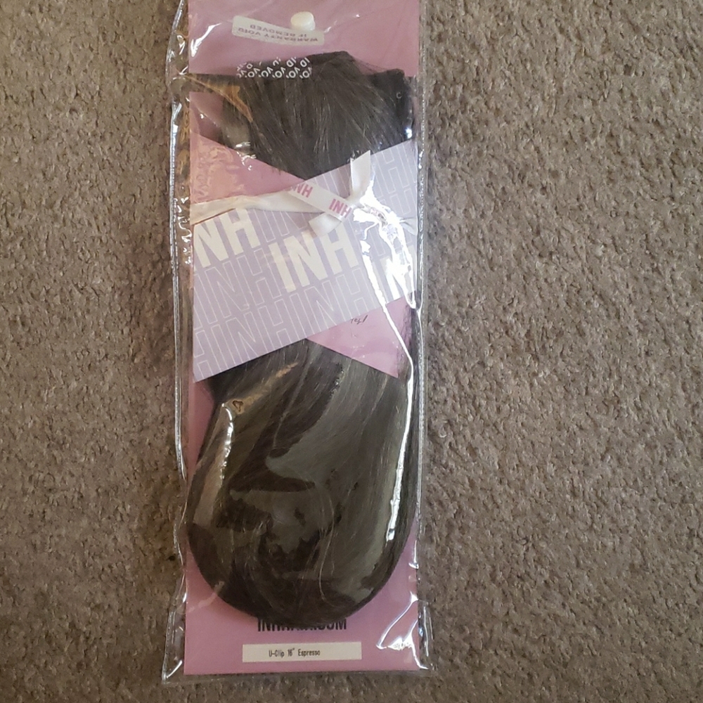 16 in U Clip hair extensions by INH